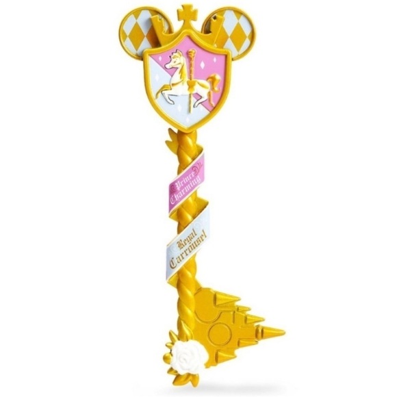 Disney Mickey Mouse The Main Attraction Prince Charming Regal Carrousel Key NIB - Picture 1 of 4